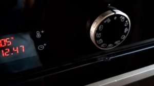 Электро духовка Gorenje BO75SY2B Выставляем время выпечки!!!!
