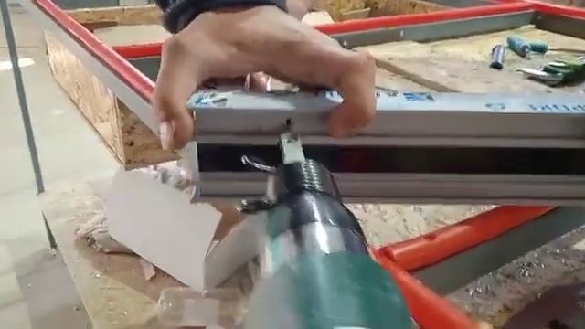 Насадка под пневмопистолет для нагелей