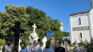 Митрополит Агафангел совершил панихиду в Свято-Успенском Одесском мужском монастыре