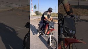 Обзор мотика Хонда ХР 650, Honda XR650R с ВОДЯНЫМ ОХЛАЖДЕНИЕМ. #xr650r #бернаут #вилли