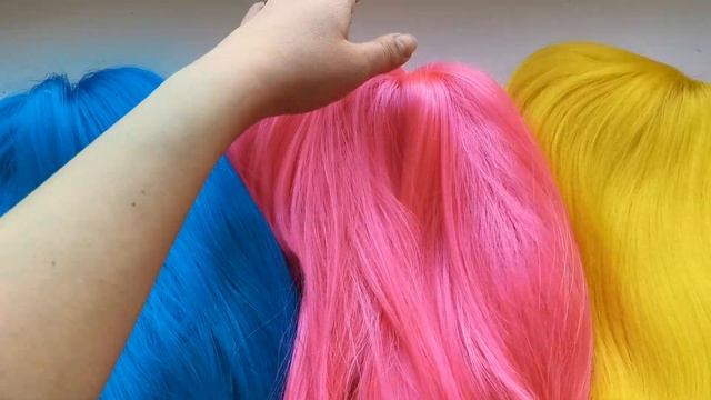 Яркие сочные весенние парики каре голубой, фуксия и жёлтый смотреть онлайн