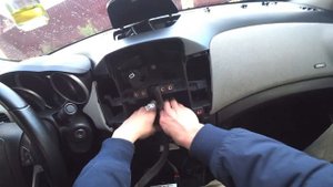 Пластик салона в плёнку. Как подключал сабвуфер к штатке. Подготовил подсветку в ноги.Шевроле Круз.