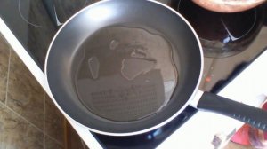 ПЫШНЫЕ  ОЛАДЬИ ИЗ КУРИНОЙ ПЕЧЕНИ С РИСОМ.