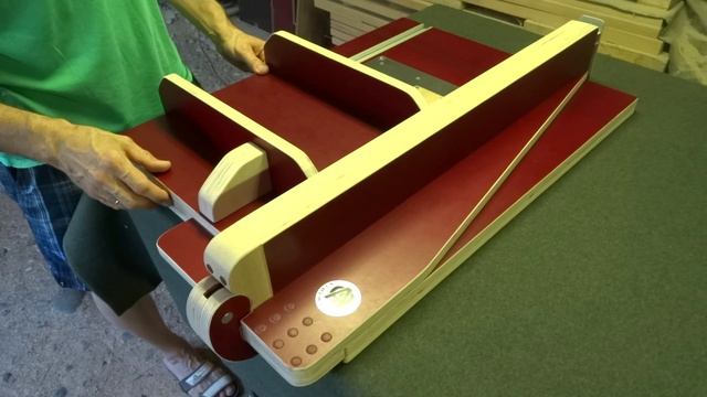 Мобильный циркулярный мини стол смотреть онлайн