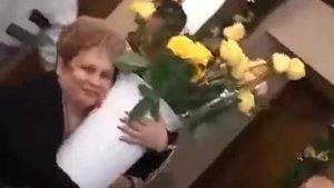 Падение под стол на юбилее