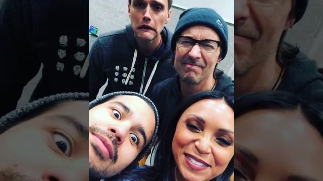 Tom Cavanagh, Carlos, Danielle Nicolet and Hartley Sawyer posing weirdly 😬😂