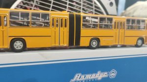 Автобус Ikarus-280.33 (желтый)

икарус