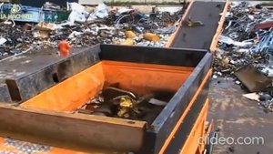 Подборка ЭКСТРИМАЛЬНЫХ Уничтожений Машин! Шредеры & Дробилки Измельчают тачки