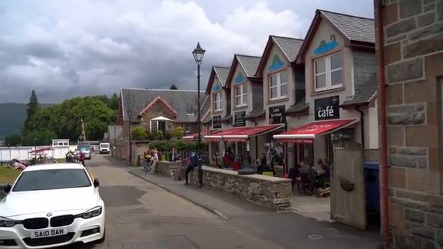 Eilean Donan Castle: the MOST BEAUTIFUL Castle in Scotland?! смотреть онлайн