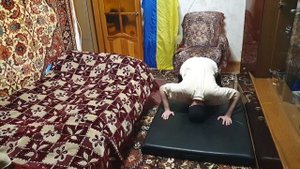 Прокачка шеи с инвентарем! Шраги, мат, упражнения с лямкой!