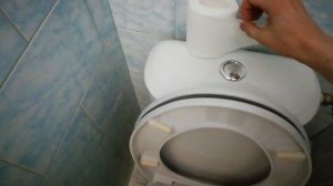 Как правильно смывать туалет (720p).mp4