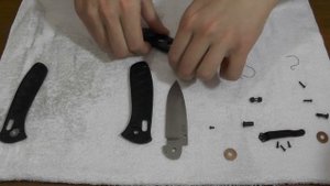 Устройство ножей #3: Benchmade Presidio AXIS disassembly