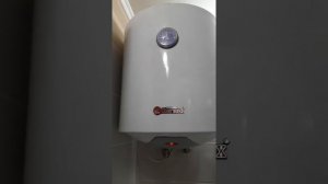 обзор ВОДОНАГРЕВАТЕЛЬ THERMEX ER-50 V из сулпак
