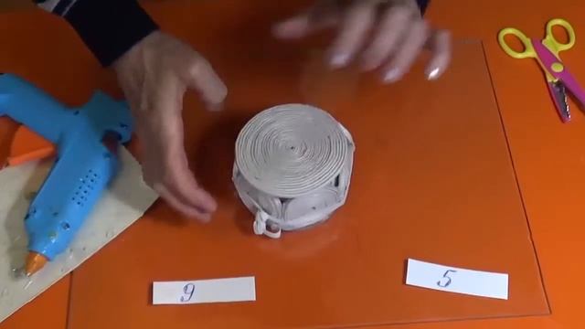 корзинка из бумажных трубочек своими руками