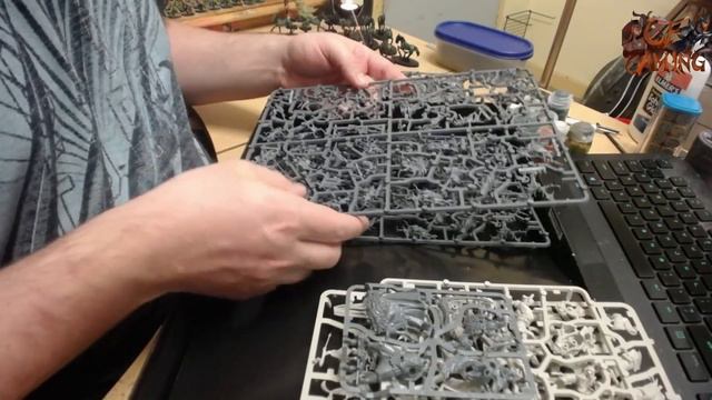 Warhammer Quest: Cursed City - Unboxing смотреть онлайн