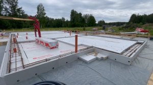 СТРОИМ ТРИ ДОМА ЗА ПОЛ ГОДА!