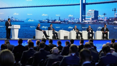 Международная реакция на выступление Владимира Путина в рамках ВЭФ-2022