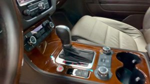 VW TOUAREG 3.6 бензин 2014 год.