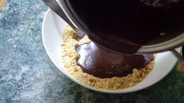 Шоколадная колбаска к чаю, с орехом и мармеладом!