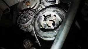 Peugeot 207 drive belt replacement water pump pulley drive automatic tensioner