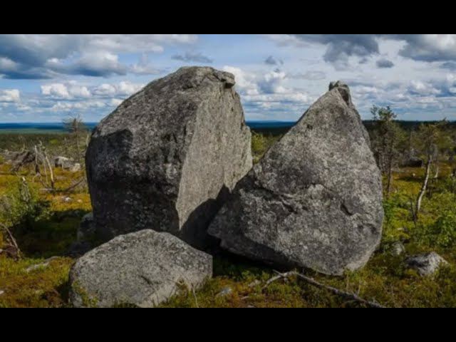 Кто может объяснить это? Гора смерти Воттоваара. Who can explain this? The Mountain of Death.