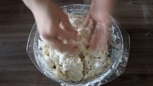 "Ленивое" слоёное тесто (Домашний кулинар)