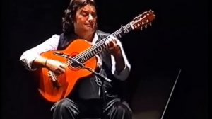 Ricardo Miño  Bulería en la Bienal de Flamenco.