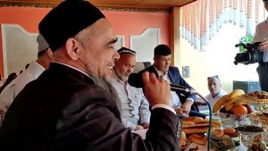 "ASHRAF QORI BUXORIY"
