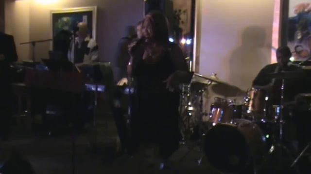 Perdomo Drummer - Grace Koelig - Saving All My Love - Chianti Cafe Las Vegas смотреть онлайн