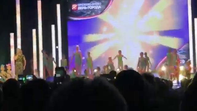 Я выступаю на день города смотреть онлайн