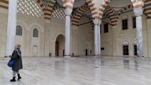 Стамбул. Мечеть Эрдогана. Самая большая мечеть Чамлыджа
