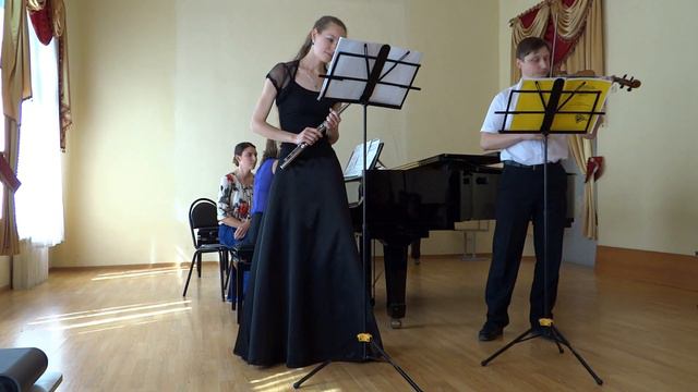 Bohuslav Martinu - Sonata for Flute Violin and Piano