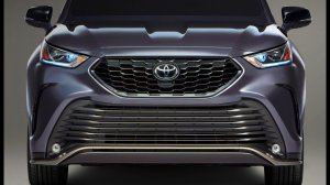 Toyota Highlander XSE AWD 2021 года - более смелый стиль и спортивная управляемость.