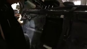 Работа по снятию подголовников W221 для замены дополнительно стоп сигнала