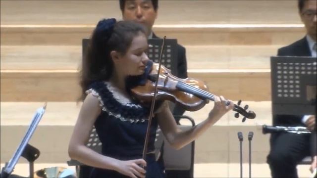 Anna Savkina plays Bach - Partita No.1 in B minor