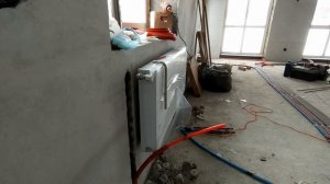 МОНТИРУЮ ОТОПЛЕНИЕ В ЧАСТНОМ ДОМЕ ИЗ СШИТОГО ПОЛИЭТИЛЕНА. УСТАНАВЛИВАЮ ВНУТРИПОЛЬНЫЕ КОНВЕКТОРЫ И ДР