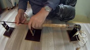 Обзор станка для лакировки колец на удилище.