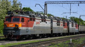 Электровоз 3ВЛ80с буксирует пассажирский электровоз ЭП1М
