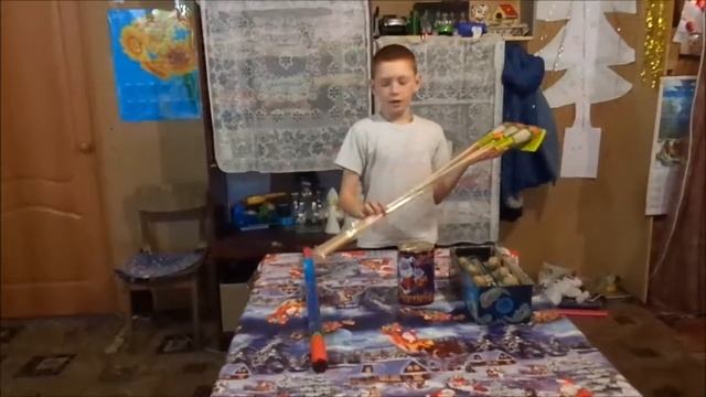 Салют, петарды Новогодний арсенал! смотреть онлайн