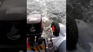 Баджер 340 и Тохатсу 9.8 транец поднят на 3 см