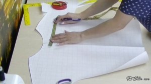 Повседневная кофта с интересными деталями. Как сшить без выкройки?