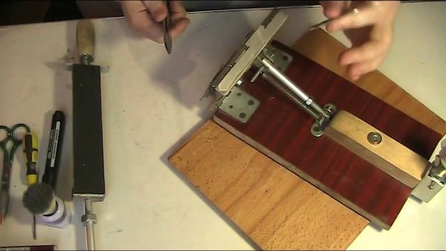 Приспособление для заточки ножниц смотреть онлайн