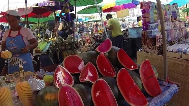 Тайланд. Как правильно чистить ананас. Как чистят ананас в Тайланде.