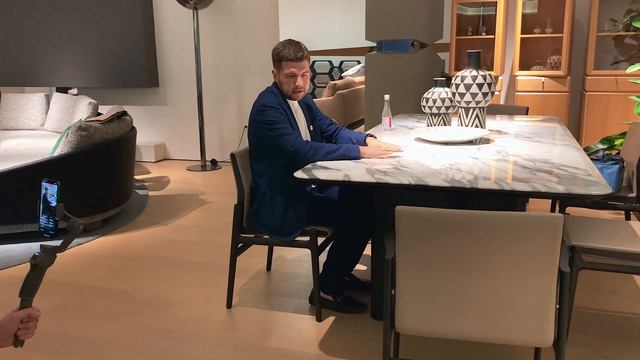 Диваны, мебель итальянских брендов реплики из Китая за 60 секунд с МБЛтур!