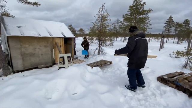 Завозим стройматериалы в избушку.охота на болоте.охота на гуся 2021 смотреть онлайн