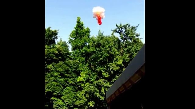 Запуск сердца из шаров смотреть онлайн