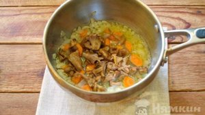 Постный грибной суп с лисичками