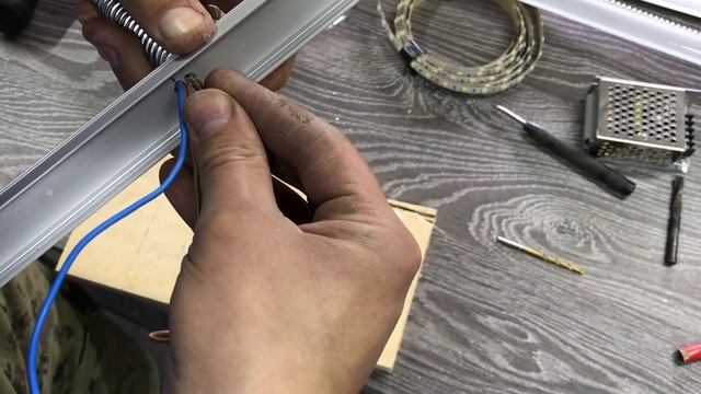 Дополнительное освещение для верстака смотреть онлайн