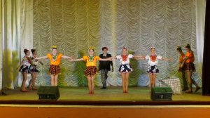 Образцовый ансамбль танца "Дивертисмент". Школа искусств №2 им. М. Балакирева г. Луганск