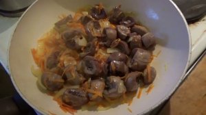 #202.свиные почки тушеные с луком и морковкой